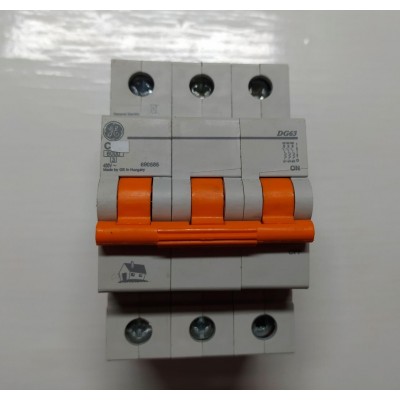 Автоматический выключатель DG 63 C32 6kA 3p General Electric